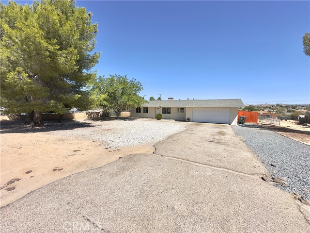 15967 Culver Road, Victorville CA: https://media.crmls.org/medias/8be87b09-af1c-41ae-a607-e866caba4022.jpg
