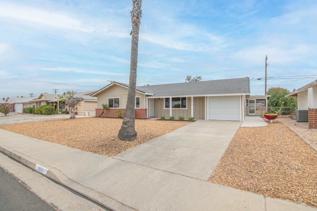 Detail Gallery Image 3 of 37 For 28910 Carmel Rd, Menifee,  CA 92586 - 3 Beds | 2 Baths