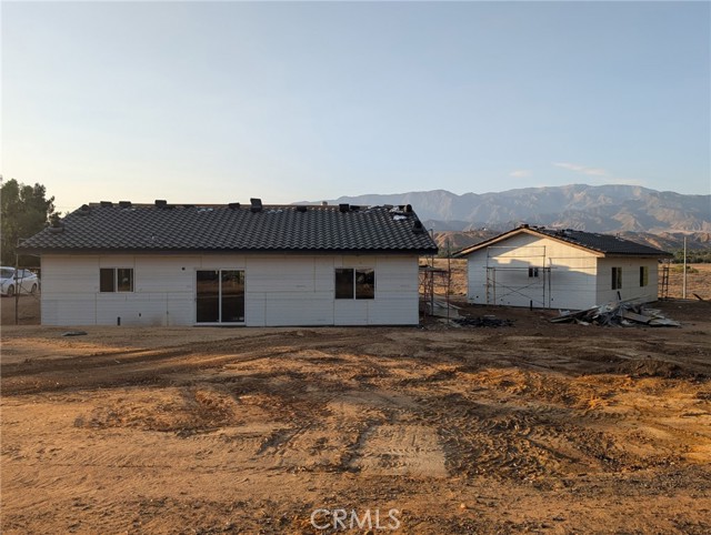 43145 BOB CAT, Banning CA: https://media.crmls.org/medias/8be95e6f-1dea-4d8a-b6f8-42902e5a8610.jpg