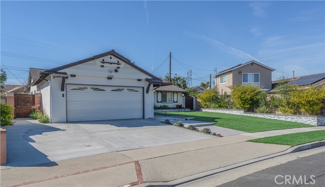 15281 Rushmoor Ln, Huntington Beach, CA 92647