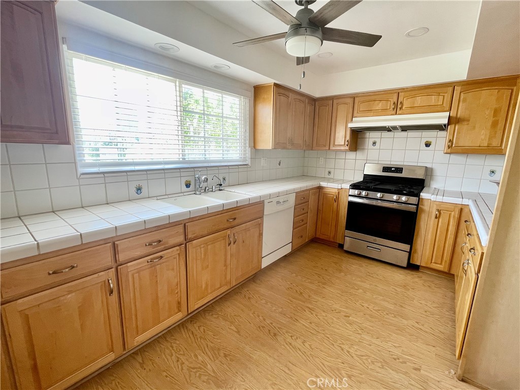 1521 N Columbus Avenue Glendale img 17