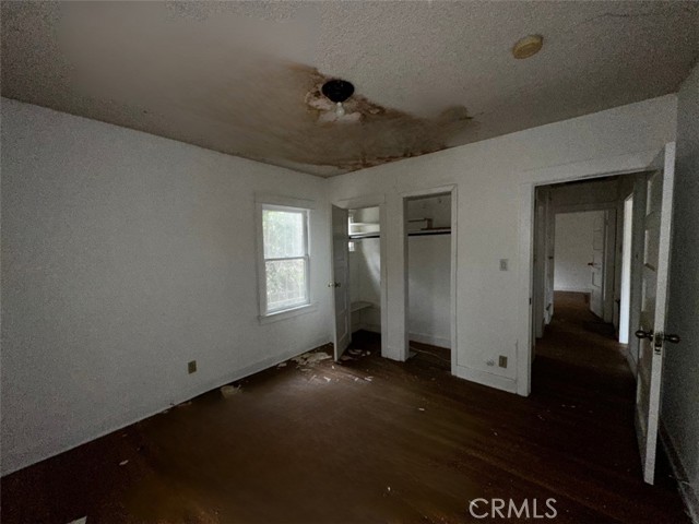 Image 9 of 10 For 14206 Friar Street