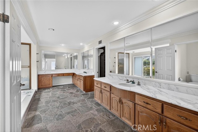 Detail Gallery Image 46 of 75 For 40 Santa Catalina, Rancho Palos Verdes,  CA 90275 - 6 Beds | 4/1 Baths