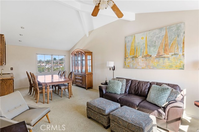 1137 Via Zumaya, Palos Verdes Estates, California 90274, 6 Bedrooms Bedrooms, ,3 BathroomsBathrooms,Residential,Sold,Via Zumaya,SB21239144