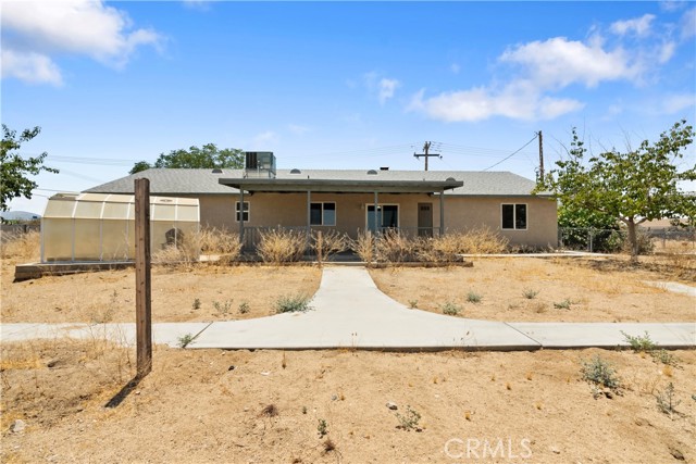 Detail Gallery Image 2 of 38 For 7147 Lennox Ave, Yucca Valley,  CA 92284 - 3 Beds | 2 Baths