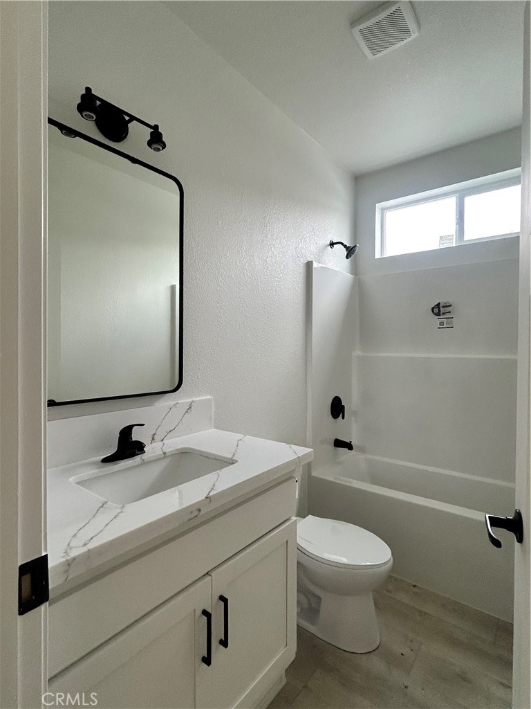 MLS #OC26165792 image #7