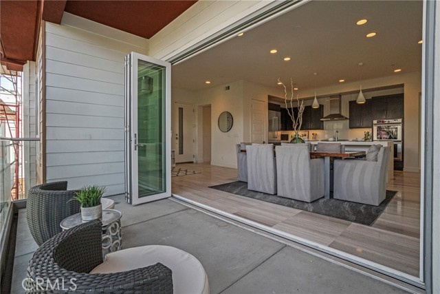 Detail Gallery Image 32 of 40 For 12695 Sandhill Ln #3,  Playa Vista,  CA 90094 - 3 Beds | 2/1 Baths