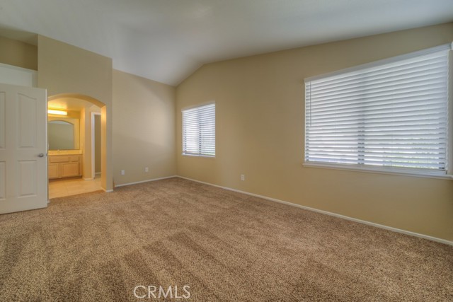 15576 Carmel Verde Lane, Moreno Valley CA: https://media.crmls.org/medias/8bf08d62-d60c-48e9-9da7-196e55bbe855.jpg