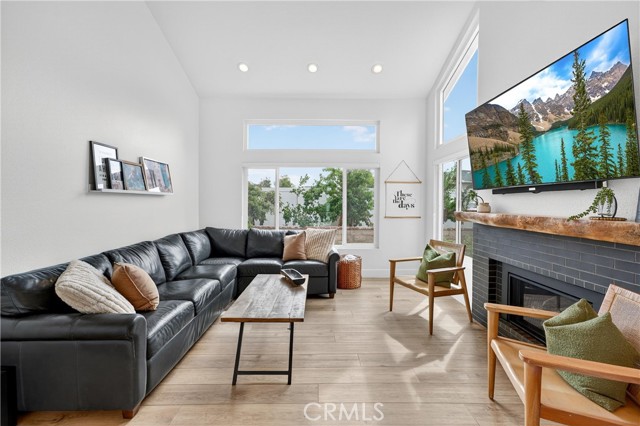 Detail Gallery Image 1 of 44 For 31972 Lazy Glen, Rancho Santa Margarita,  CA 92679 - 3 Beds | 2/1 Baths