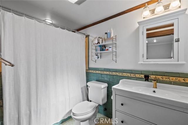 1719 Monte Vista Street, Pasadena CA: https://media.crmls.org/medias/8bf0b993-6f67-41a8-a36c-33fc1d544314.jpg