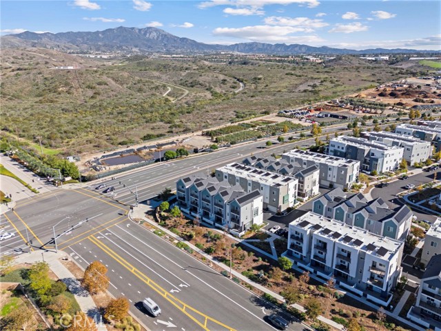 398 Merit, Irvine CA: https://media.crmls.org/medias/8bf28493-8299-4b33-9f4e-abce6a4f86f3.jpg