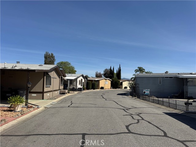 Detail Gallery Image 71 of 75 For 5001 W Florida, Hemet,  CA 92545 - 3 Beds | 1/1 Baths