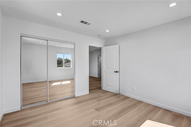10517 Firmona Avenue, Inglewood CA: https://media.crmls.org/medias/8bf4c5c1-fe33-4849-9d9a-94ef06369b9d.jpg