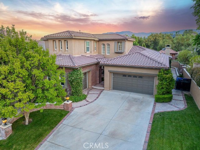 26052 Shadow Rock Lane, Valencia CA: https://media.crmls.org/medias/8bf4cf19-d348-4b71-90b2-770719ef9d91.jpg
