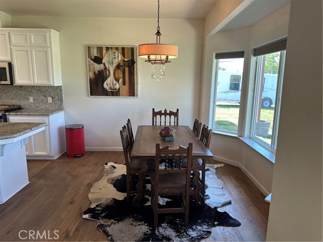 Image 10 of 57 For 5427 Shooting Star Road