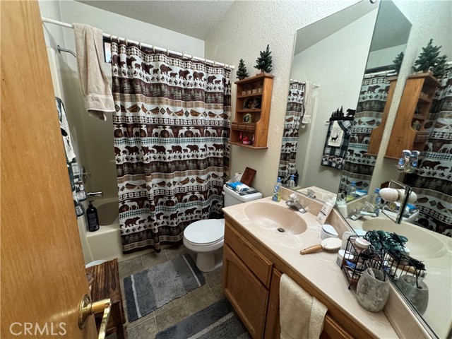 Detail Gallery Image 21 of 36 For 717 E Meadow Ln, Big Bear City,  CA 92314 - 2 Beds | 2 Baths