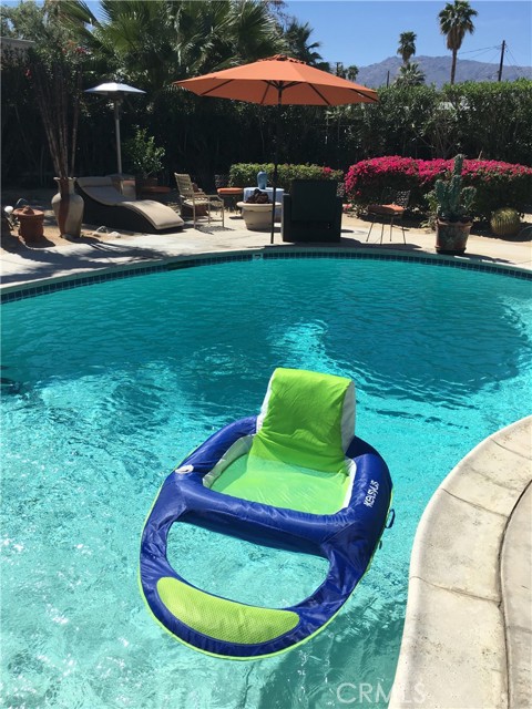 45380 Panorama Drive, Palm Desert CA: https://media.crmls.org/medias/8bf5bd9d-8311-47e7-898b-2aef3498cdcb.jpg