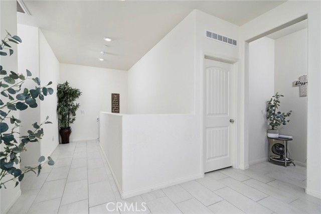 Detail Gallery Image 10 of 33 For 16620 Wyndham Ln #6,  Fontana,  CA 92336 - 3 Beds | 2/1 Baths