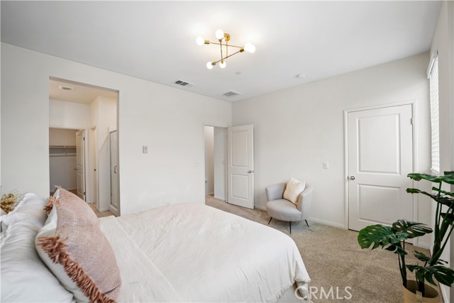 Detail Gallery Image 12 of 29 For 8416 N Fusion Way, Northridge,  CA 91325 - 3 Beds | 3/1 Baths