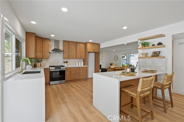 Detail Gallery Image 2 of 25 For 24711 Acropolis, Mission Viejo,  CA 92691 - 5 Beds | 3 Baths