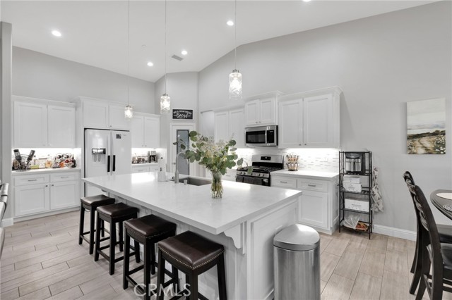 18950 Pachappa Road, Apple Valley CA: https://media.crmls.org/medias/8bf71150-820b-4efe-b4ca-bd0da6088691.jpg