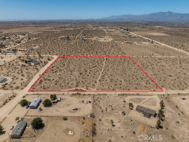 Detail Gallery Image 4 of 15 For 13828 Cholame Rd, Phelan,  CA 92371 - – Beds | – Baths