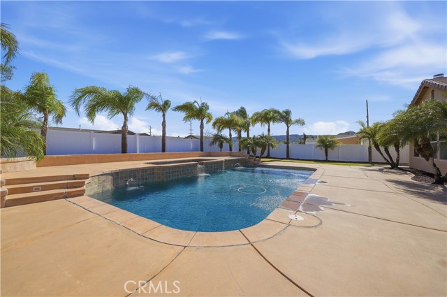 Detail Gallery Image 14 of 43 For 41732 Mesquite Ln, Murrieta,  CA 92562 - 4 Beds | 2/1 Baths