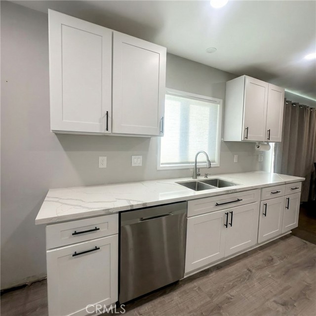 Detail Gallery Image 11 of 20 For 12833 Lewis Ave, Chino,  CA 91710 - 3 Beds | 1 Baths