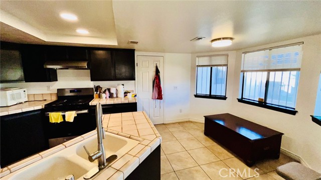 Detail Gallery Image 20 of 40 For 11911 Kiowa Rd, Apple Valley,  CA 92308 - 5 Beds | 4 Baths