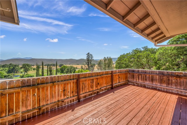 Detail Gallery Image 9 of 25 For 17256 Knollview Dr, Hidden Valley Lake,  CA 95467 - 3 Beds | 2 Baths