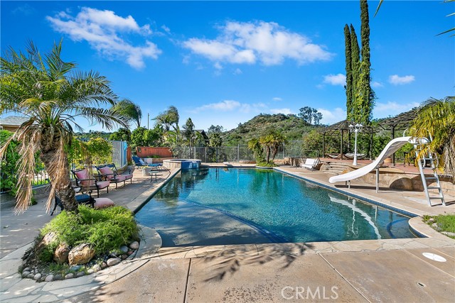 46366 Sandia Creek Drive, Temecula CA: https://media.crmls.org/medias/8bfafa91-d4b3-4b12-b711-3a473f273a2c.jpg