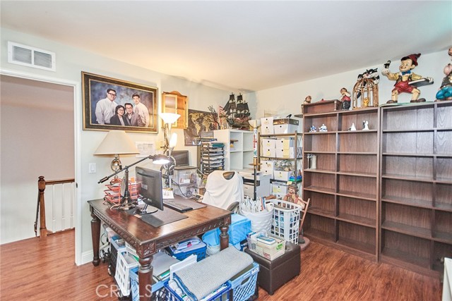 Detail Gallery Image 26 of 47 For 8052 Ainsworth Ln, La Palma,  CA 90623 - 4 Beds | 2/1 Baths