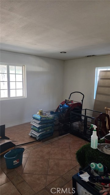 290 E 36th Street, San Bernardino, California 92404, 3 Bedrooms Bedrooms, ,2 BathroomsBathrooms,Residential,For Sale,290 E 36th Street,CROC24166291