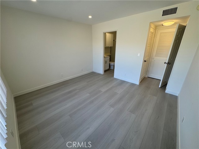 Detail Gallery Image 10 of 14 For 2616 Canada #305,  Glendale,  CA 91208 - 2 Beds | 2 Baths