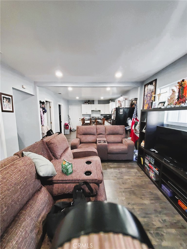 MLS #MB25136652 img 11