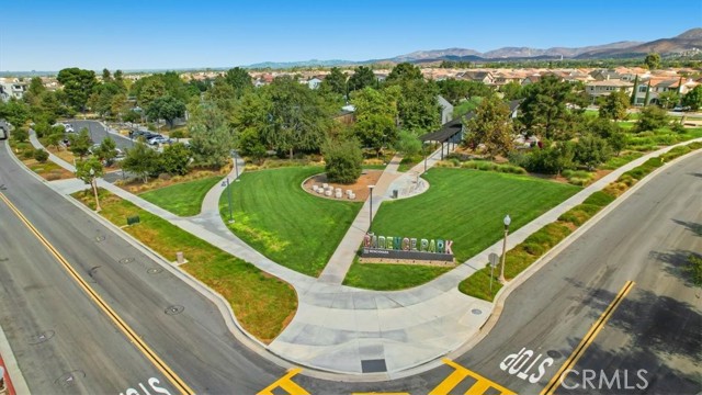 Detail Gallery Image 35 of 39 For 229 Frame, Irvine,  CA 92618 - 3 Beds | 2 Baths