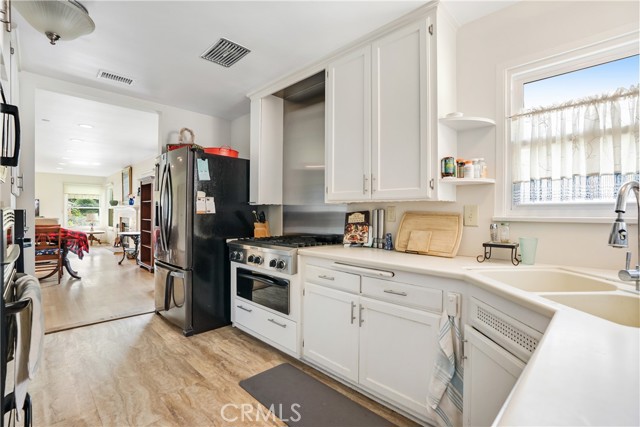 Detail Gallery Image 5 of 27 For 569 Kensington Dr, Fillmore,  CA 93015 - 2 Beds | 1 Baths