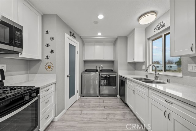 Detail Gallery Image 17 of 41 For 40258 168th St, Palmdale,  CA 93591 - 3 Beds | 2 Baths