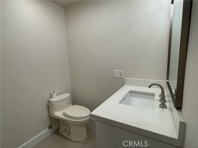 Detail Gallery Image 12 of 67 For 6492 Fairlynn Blvd, Yorba Linda,  CA 92886 - 5 Beds | 4 Baths