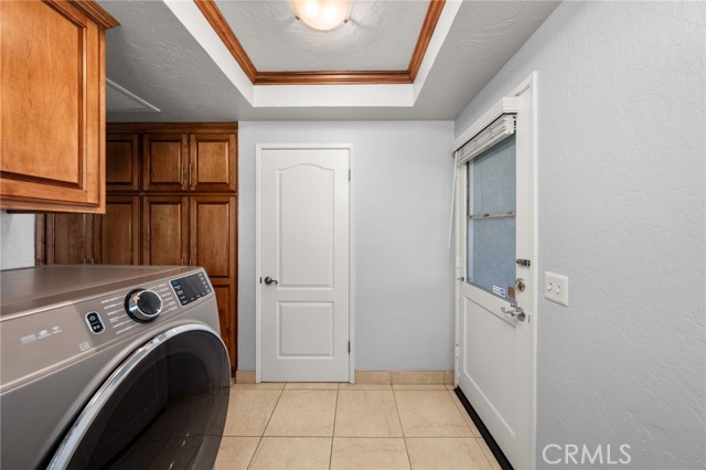 1738 N Ukiah Way, Upland CA: https://media.crmls.org/medias/8bff419c-66f4-40f9-b03e-0984e926d4db.jpg