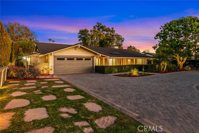 Detail Gallery Image 5 of 42 For 428 San Lucas Dr, Solana Beach,  CA 92075 - 4 Beds | 2 Baths