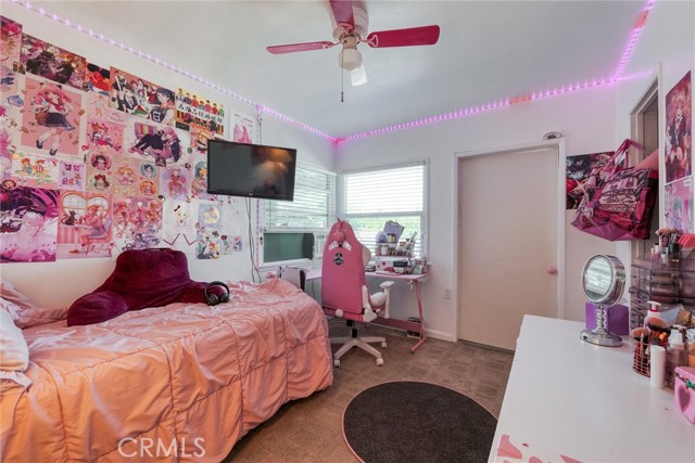 6232 Riverton Avenue, North Hollywood CA: https://media.crmls.org/medias/8bffe25e-3fac-4ead-ac7a-435ad70cc53e.jpg