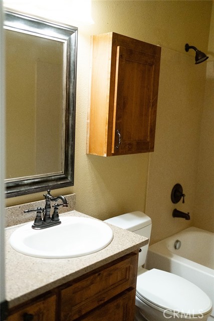 Detail Gallery Image 13 of 22 For 2590 N Gurr Rd, Atwater,  CA 95301 - 4 Beds | 3 Baths