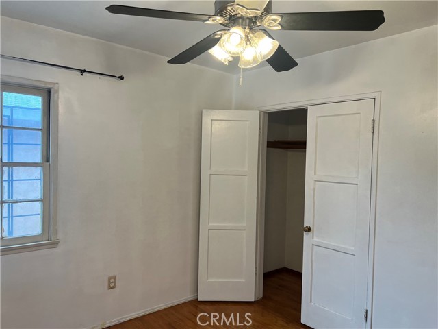 5251 Laurel Street, San Diego CA: https://media.crmls.org/medias/8c023470-54fd-4e85-a423-95e293f60893.jpg