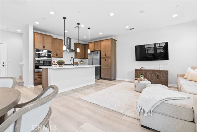 171 Moonflower, Rancho Mission Viejo CA: https://media.crmls.org/medias/8c033fe6-e1c1-46a5-8349-c68c108c82a5.jpg