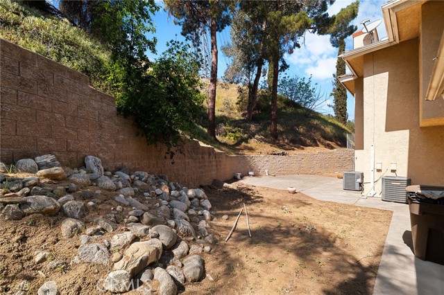 Detail Gallery Image 44 of 52 For 1677 Laurelwood Ave, Colton,  CA 92324 - 3 Beds | 2/1 Baths