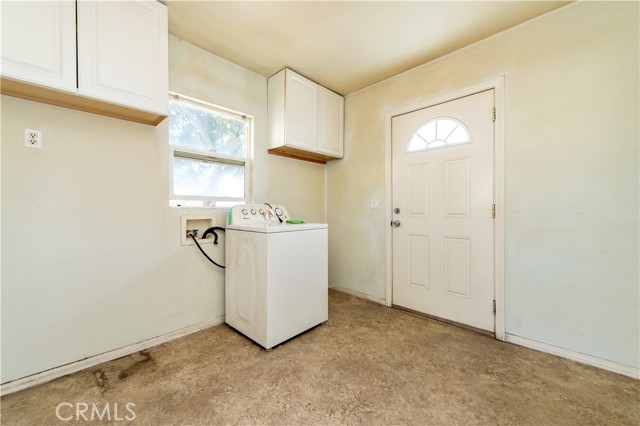 Detail Gallery Image 13 of 26 For 4912 Elizabeth, Baldwin Park,  CA 91706 - 3 Beds | 1/1 Baths