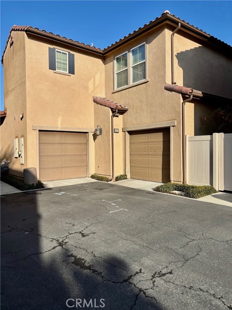 Detail Gallery Image 3 of 33 For 435 Golden Bear Ln, Upland,  CA 91786 - 4 Beds | 2/1 Baths