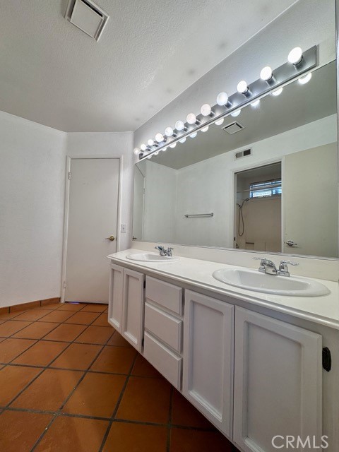 40132 Villa Venecia, Temecula CA: https://media.crmls.org/medias/8c053204-8287-409d-b751-3d369f24ddb3.jpg