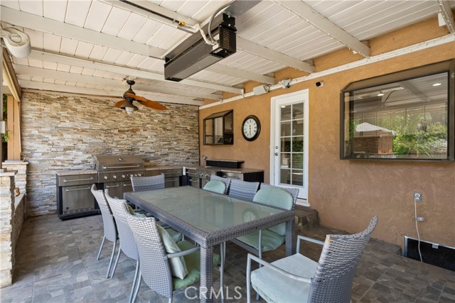 4919 Dunsmore Avenue, La Crescenta CA: https://media.crmls.org/medias/8c055f7c-3a96-41e1-a490-1157709cb95a.jpg